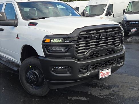 New 2026 RAM 3500 Tradesman image 2