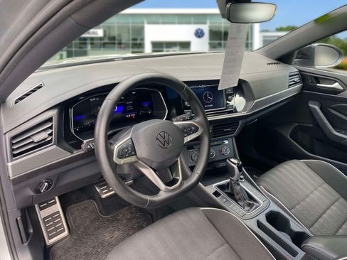 Certified 2023 Volkswagen Jetta Sport FWD image 15