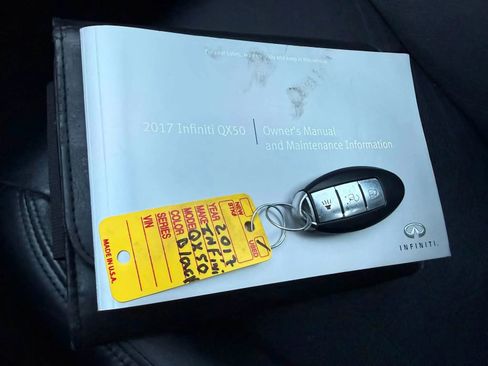 Used 2017 INFINITI QX50 Journey w/ Premium Package image 15