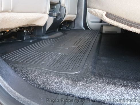 Used 2018 Ford F550 2WD Crew Cab Super Duty image 16