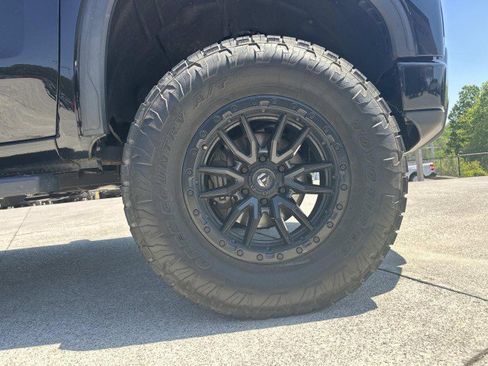 Used 2022 GMC Sierra 1500 Elevation AWD/4WD image 11