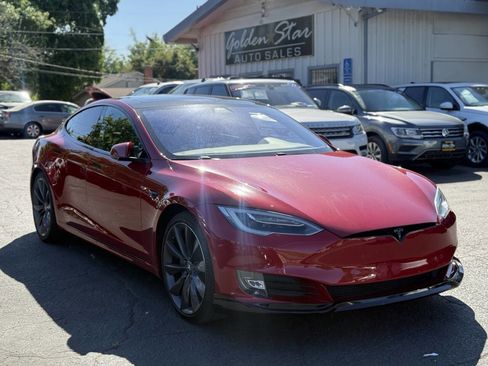 Used 2016 Tesla Model S 90D image 8