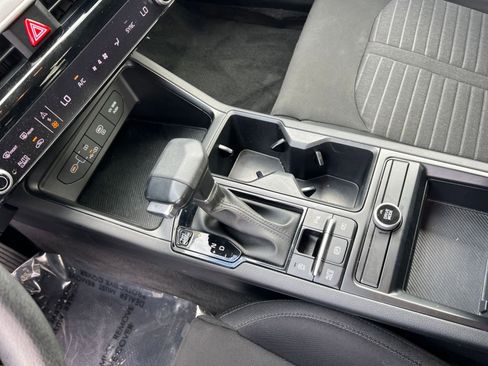 Used 2025 Kia K5 LXS image 38