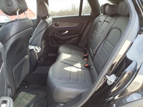 Used 2021 Mercedes-Benz GLC 300 4MATIC image 30