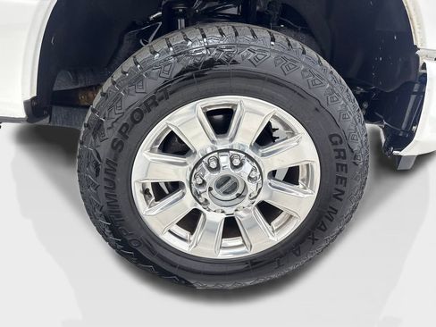 Used 2022 Ford F250 Platinum w/ Snow Plow Prep Package image 83