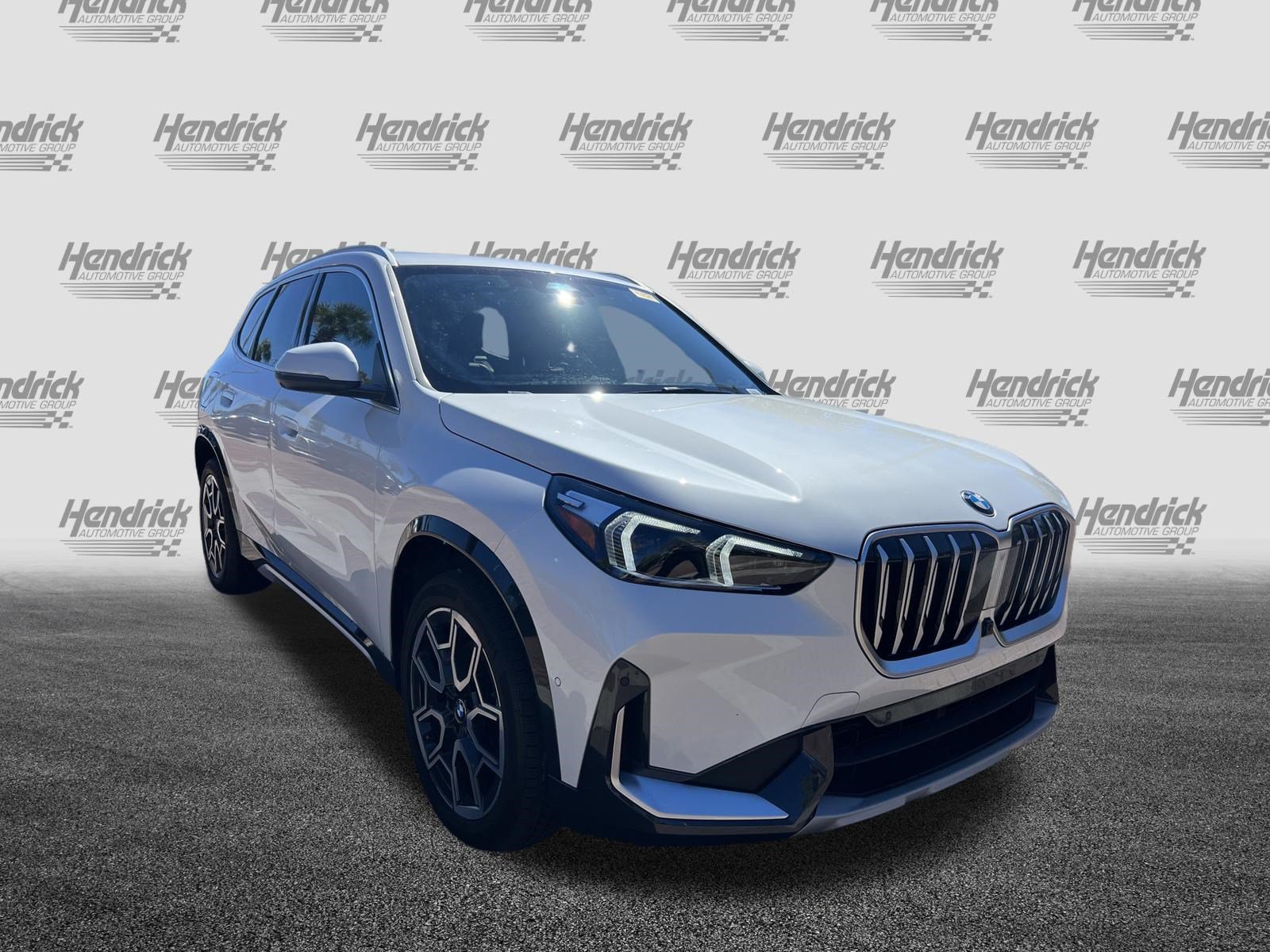 Certified 2026 BMW X1 xDrive28i w/ Technology Package AWD/4WD image 2