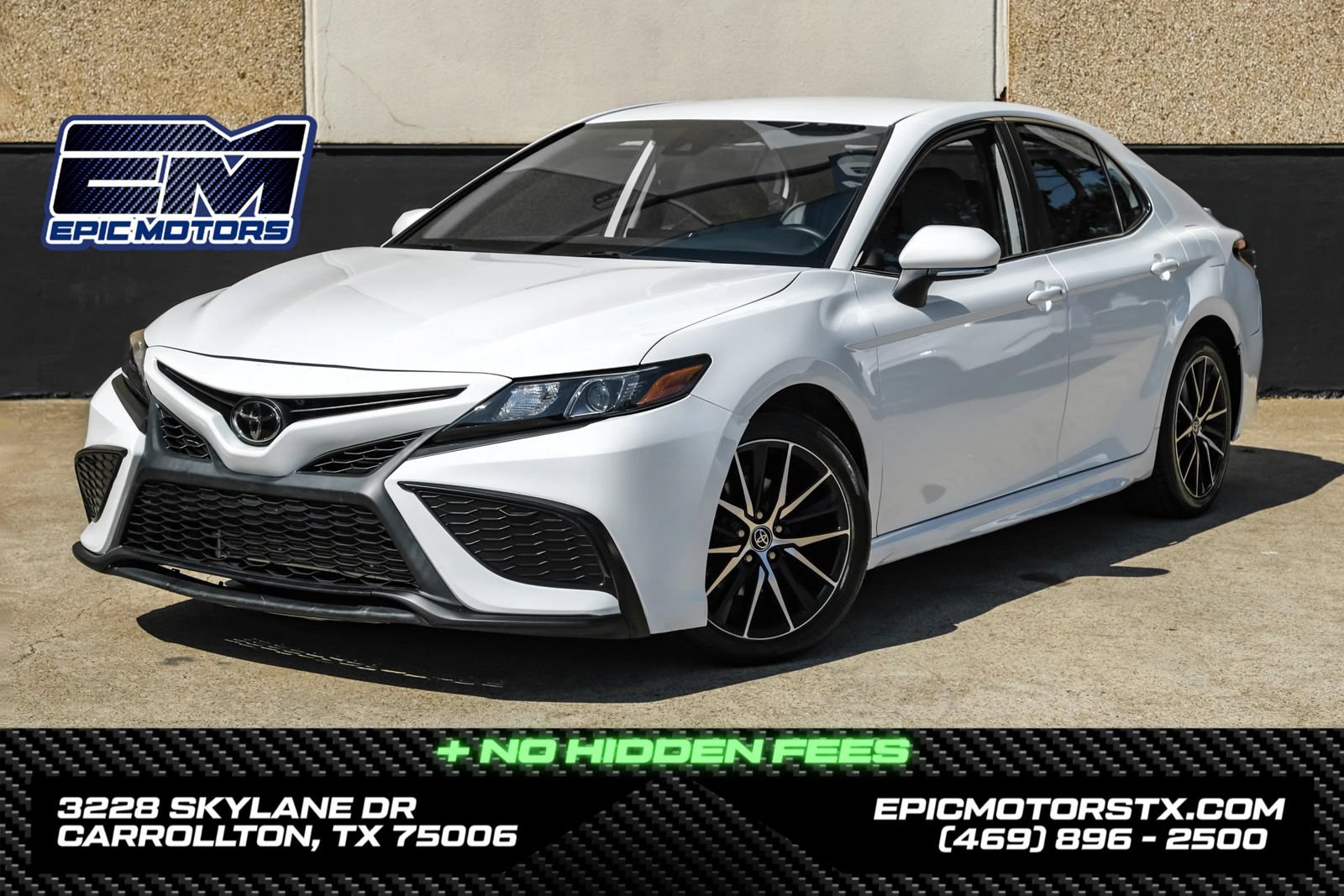 Used 2023 Toyota Camry SE FWD image 1