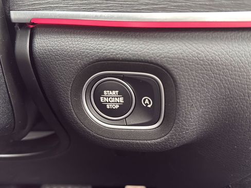 Used 2024 Mercedes-Benz GLS 450 4MATIC image 57