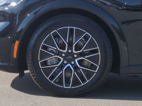 Used 2024 Ford Mustang Mach-E Premium AWD/4WD image 17
