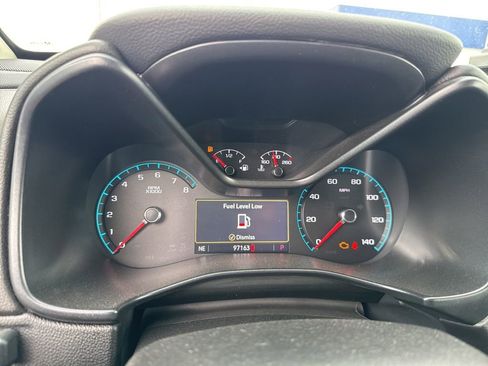 Used 2021 GMC Canyon AT4 w/ Driver Alert Package AWD/4WD image 5