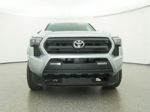 New 2026 Toyota Tacoma SR5 RWD image 8