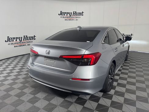 Used 2022 Honda Civic EX image 7