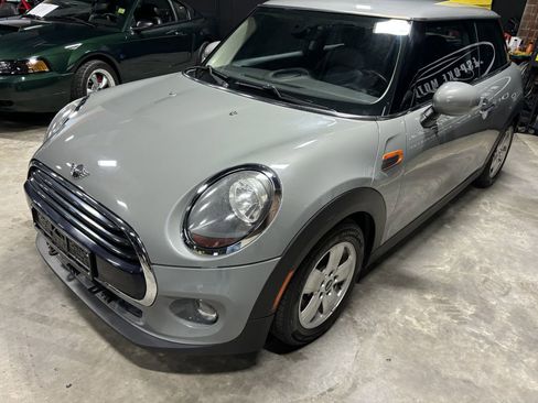 Used 2019 MINI Cooper 2-Door Hardtop w/ Storage Package image 1