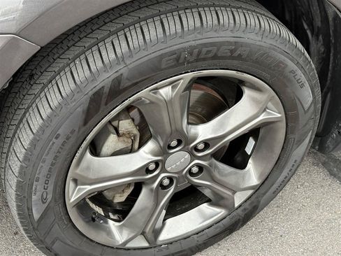 Used 2015 Dodge Journey Crossroad w/ Flexible Seating Group FWD image 26