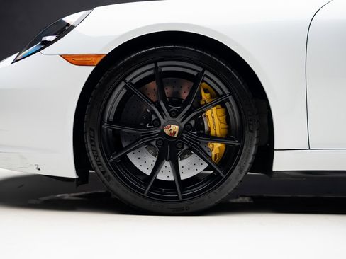 Used 2019 Porsche 911 Targa 4S image 20