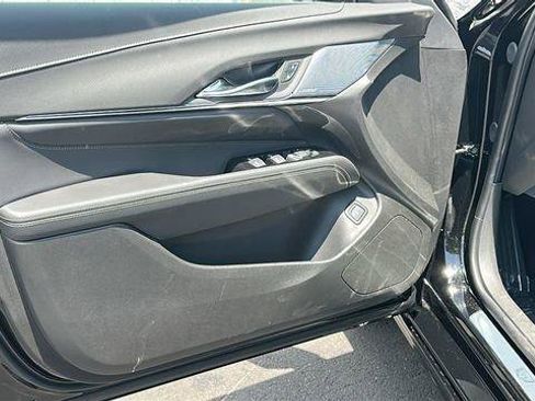 New 2025 Cadillac CT4 Luxury image 23