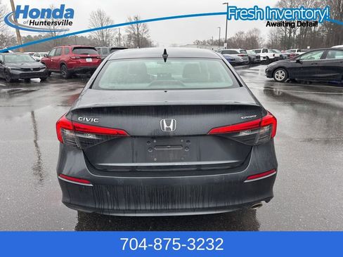 Used 2023 Honda Civic Sport image 7