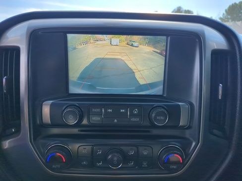 Used 2018 Chevrolet Silverado 1500 LT w/ Texas Edition image 30