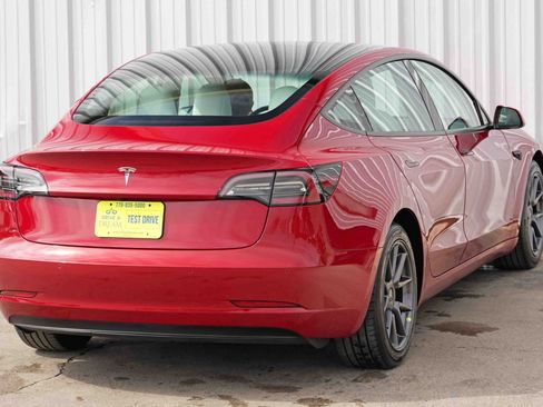 Used 2022 Tesla Model 3 image 51