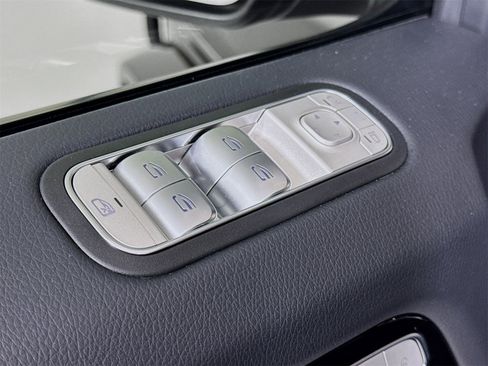 Used 2023 Mercedes-Benz G 550 G 550 image 16