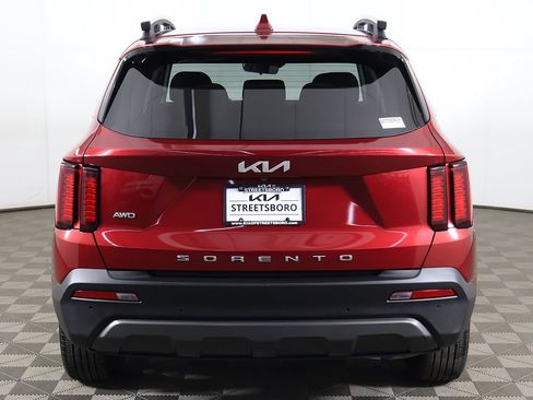 Used 2022 Kia Sorento S w/ Panoramic Sunroof Package AWD/4WD image 14