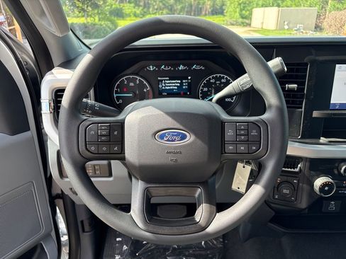 New 2026 Ford F250 XL w/ STX Appearance Package AWD/4WD image 17