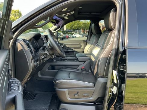 Used 2024 RAM 3500 Limited AWD/4WD image 13