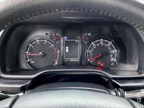 Used 2024 Toyota 4Runner SR5 image 12