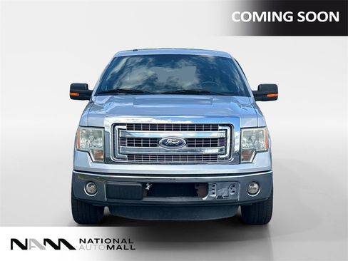 Used 2013 Ford F150 XLT w/ Luxury Equipment Group image 8
