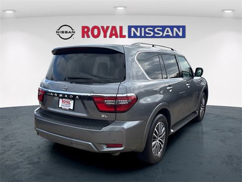 Used 2023 Nissan Armada SL w/ Captain's Chairs Package image 7