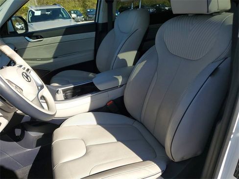 Used 2024 Hyundai Palisade Calligraphy image 27