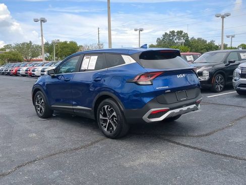 Used 2024 Kia Sportage EX FWD image 8