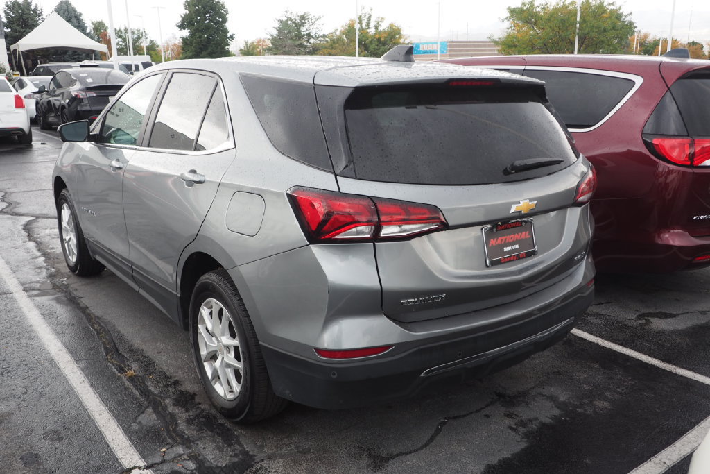 Used 2024 Chevrolet Equinox LT AWD/4WD image 4