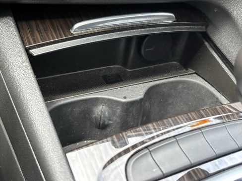 Used 2019 Buick Regal Avenir FWD image 13