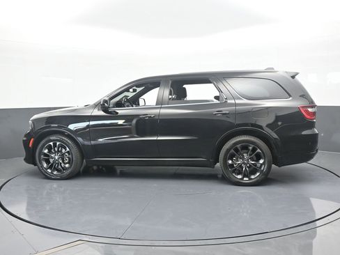 Used 2022 Dodge Durango SXT w/ Blacktop Package image 3