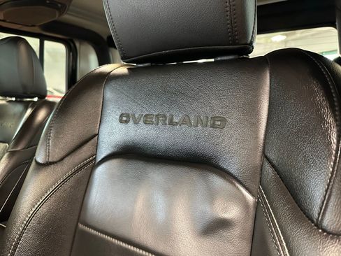 Used 2021 Jeep Gladiator Overland w/ Popular Equipment Package image 14