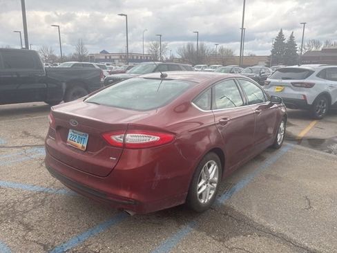 Used 2014 Ford Fusion SE image 7