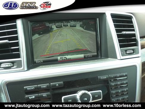 Used 2015 Mercedes-Benz ML 250 BlueTEC 4MATIC image 12
