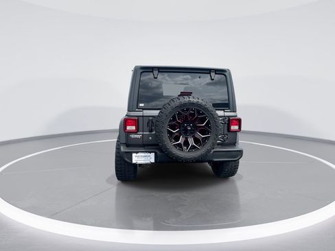 Used 2018 Jeep Wrangler Unlimited Sport S AWD/4WD image 7