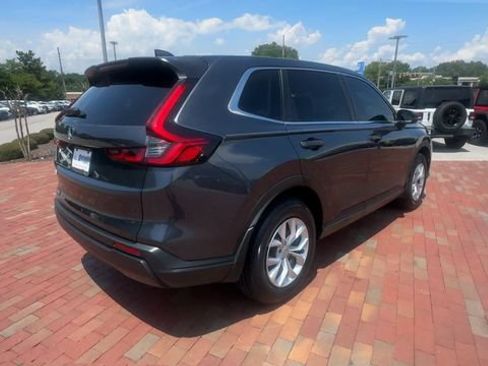 Certified 2025 Honda CR-V LX image 2