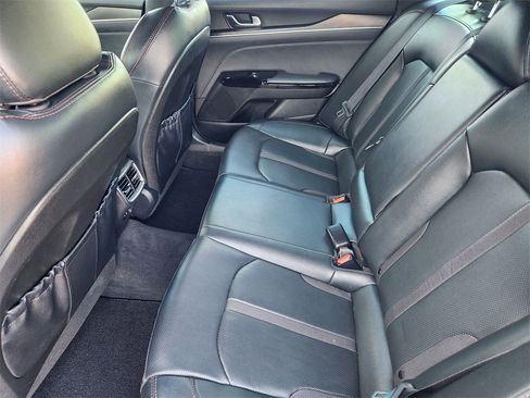 Used 2024 Kia K5 GT image 28