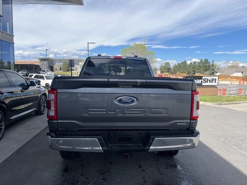 Used 2023 Ford F150 Lariat w/ Trailer Tow Package image 5