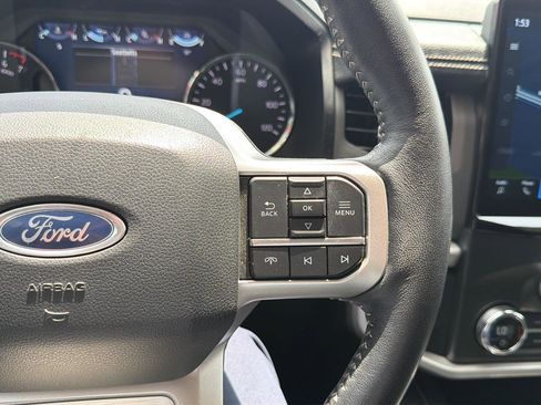 Used 2022 Ford Expedition XLT RWD image 17