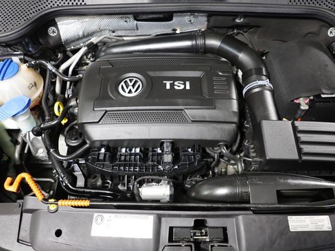 Used 2014 Volkswagen Beetle 1.8T image 25