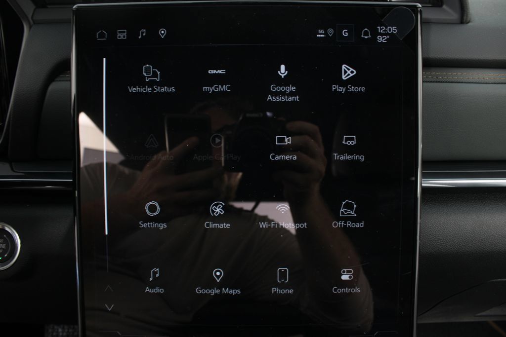 New 2027 GMC Terrain AT4 AWD/4WD image 4