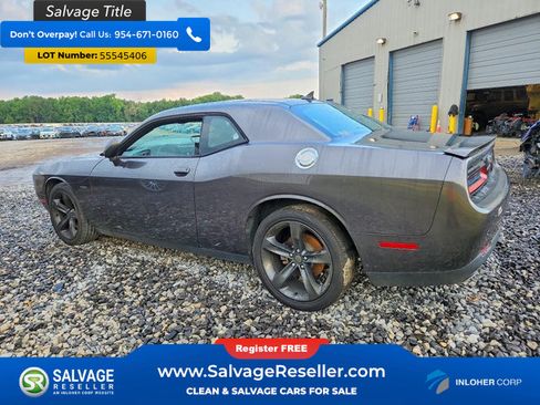 Used 2017 Dodge Challenger R/T w/ Sound Group RWD image 3