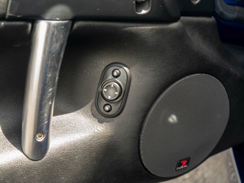 Used 2005 Dodge Viper SRT-10 RWD image 16