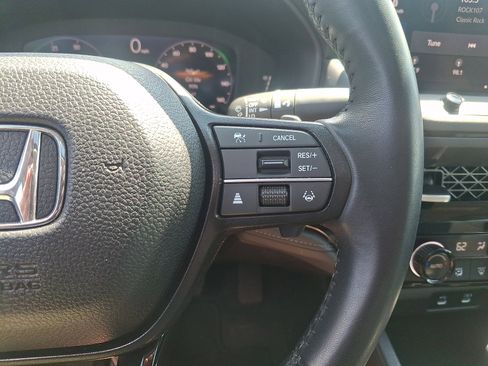 Used 2024 Honda Accord EX-L image 22