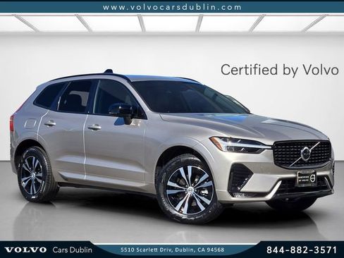 Certified 2025 Volvo XC60 B5 Core image 1