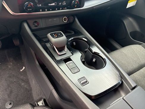 New 2026 Nissan Rogue SV FWD image 13